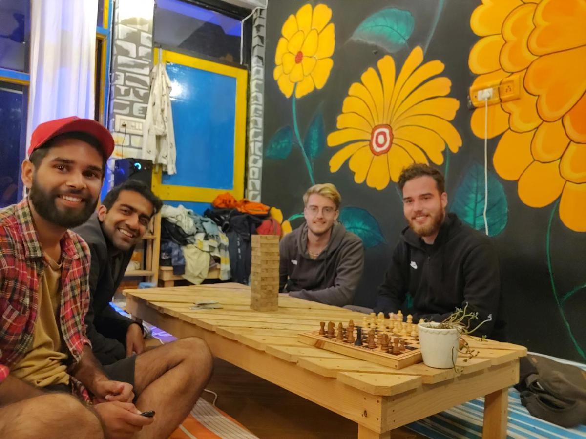La Vaca India Mcleodganj Vandrerhjem McLeod Ganj Eksteriør bilde